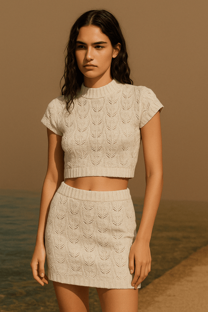 Damen Häkel-Zweiteiler – Luftiges Strick-Set mit Crop-Top und Minirock für den Sommer
